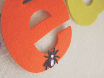 画像: 【MSD-28570】FELT HALLOWEEN SIGN GARLAND [150CM]